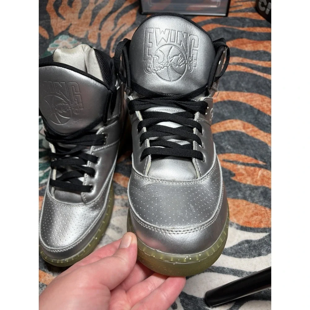 Patrick Ewing athletics 33 hi silver color basketball sneaker size 10.5